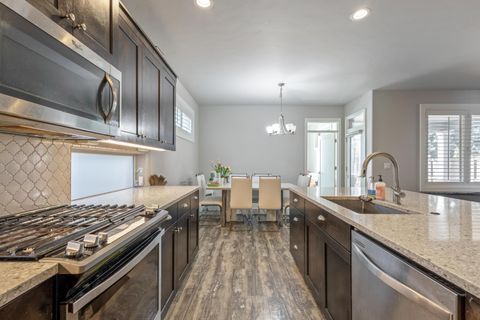 Tiny photo for 61108 SE Stari Most Loop, Bend, OR 97702 (MLS # 220214863)