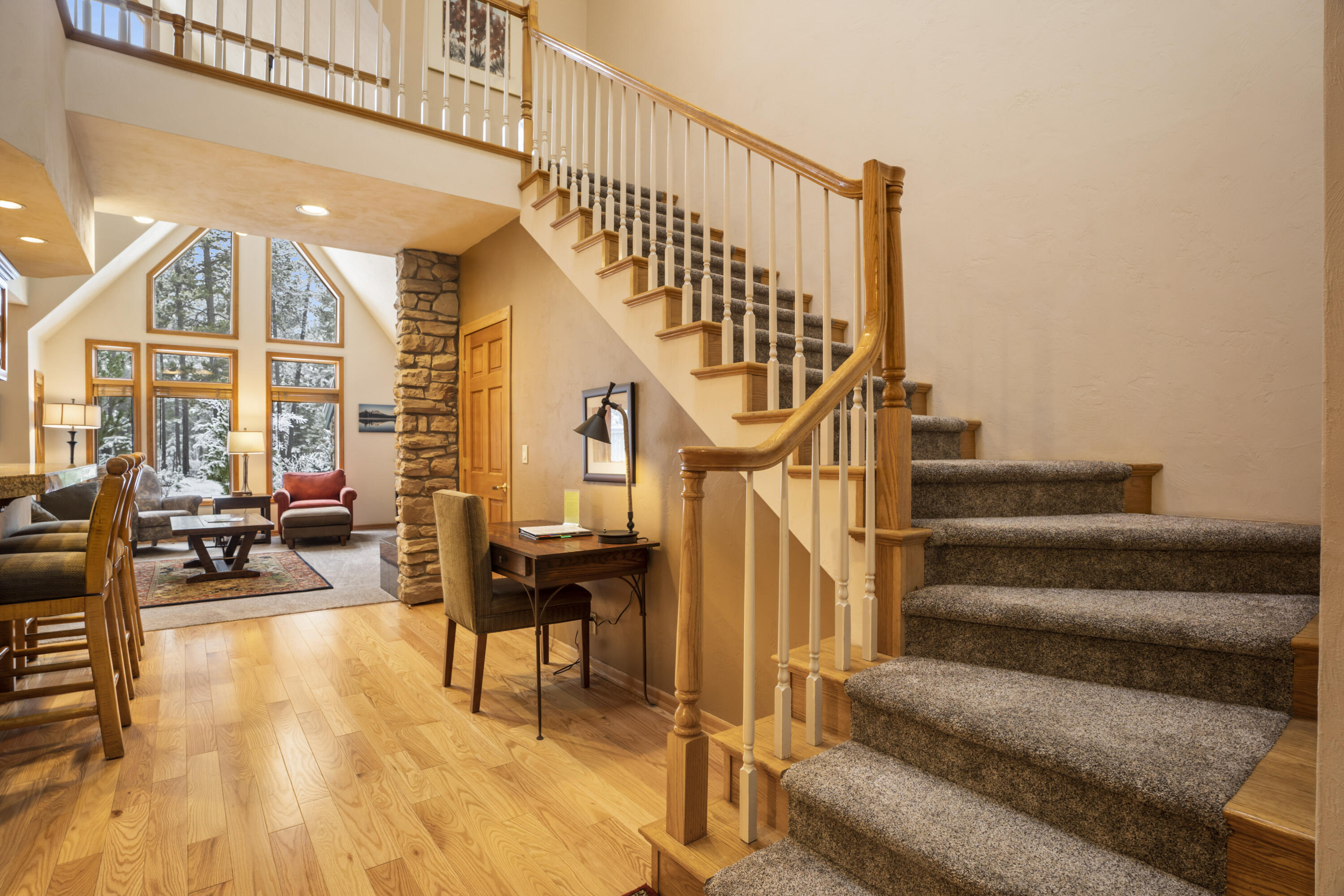 StoneTH - Residential