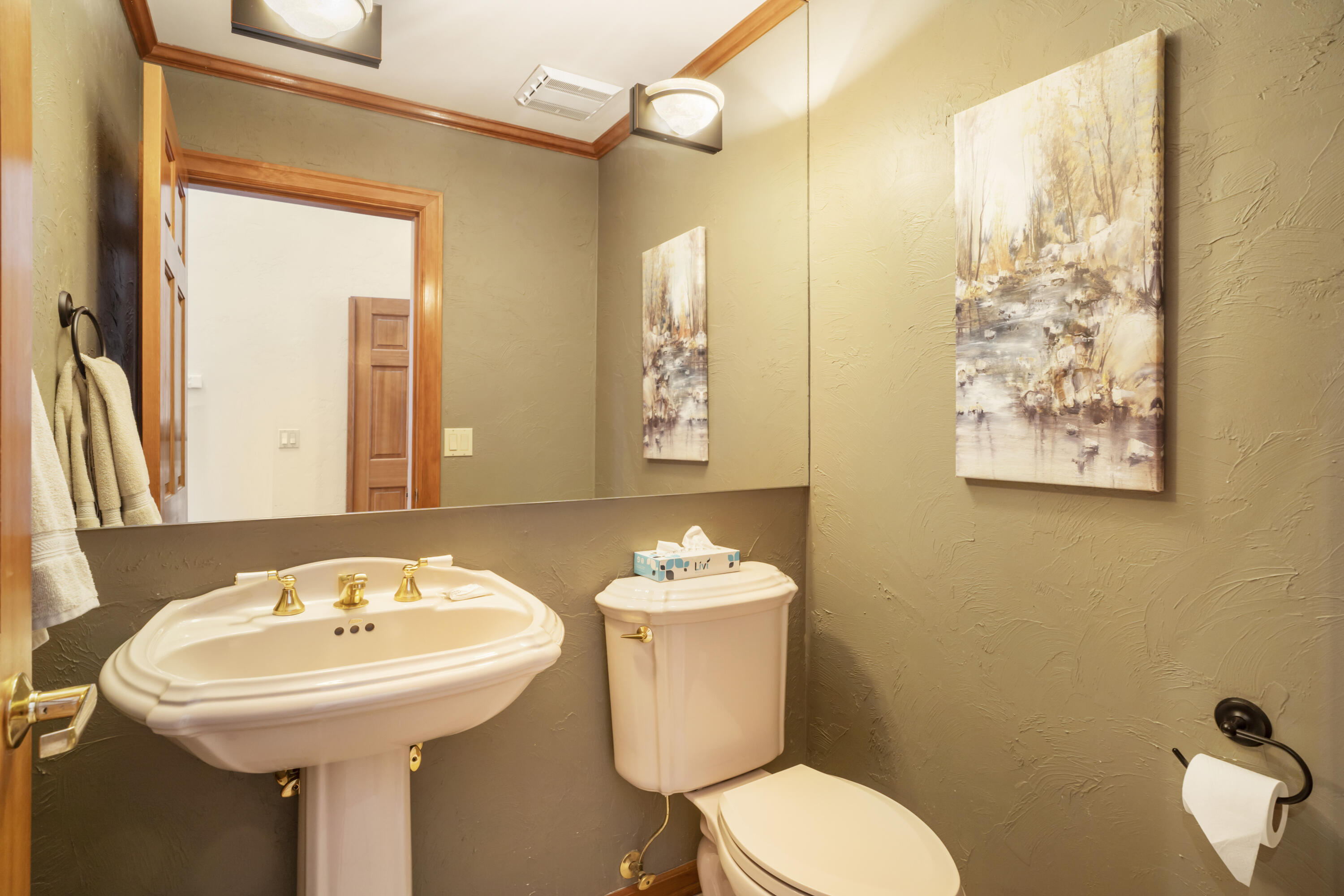 StoneTH - Residential