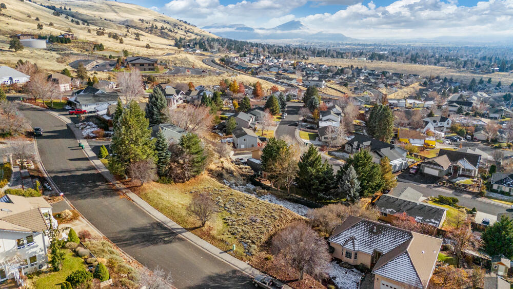 North Hills - Land