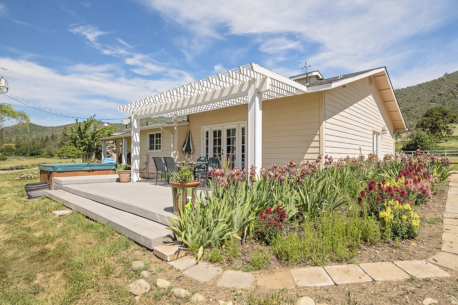 14553 Highway 238