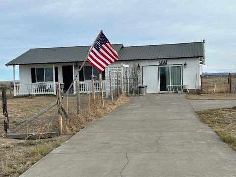 Photo of 57969 Fossil Lake Road, Christmas Valley, OR 97641 (MLS # 220212782)