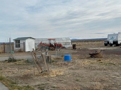 Tiny photo for 57969 Fossil Lake Road, Christmas Valley, OR 97641 (MLS # 220212782)