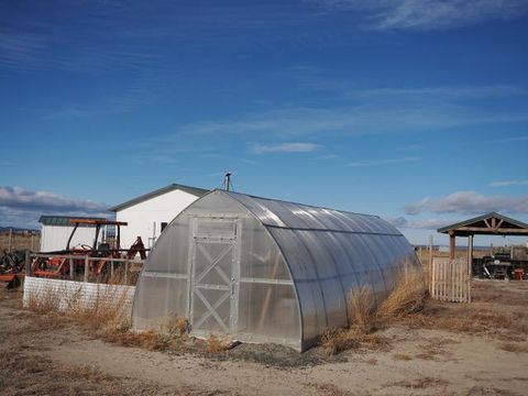 Tiny photo for 57969 Fossil Lake Road, Christmas Valley, OR 97641 (MLS # 220212782)