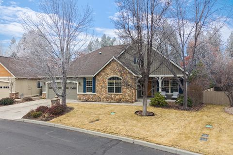 19541 Sugar Mill Loop Bend OR 97702