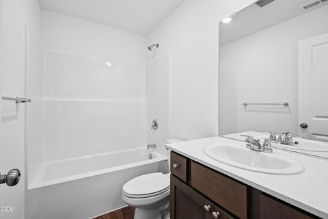 Tiny photo for 51732 Morning Pine Dr DR, La Pine, OR 97739 (MLS # 220229709)