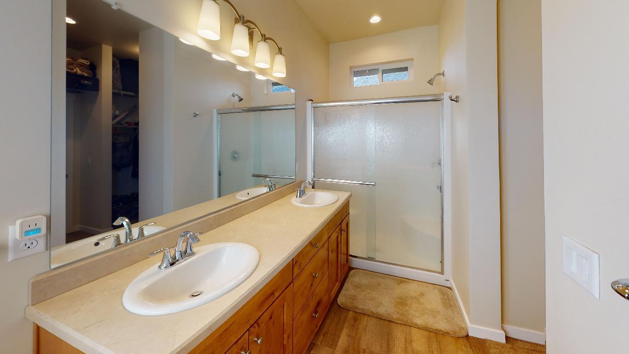 Huntington Meadows - Residential