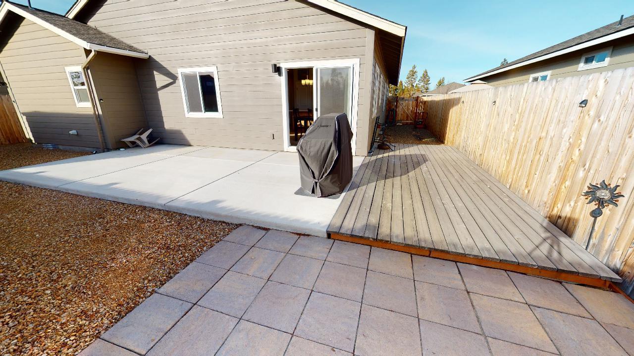 Huntington Meadows - Residential