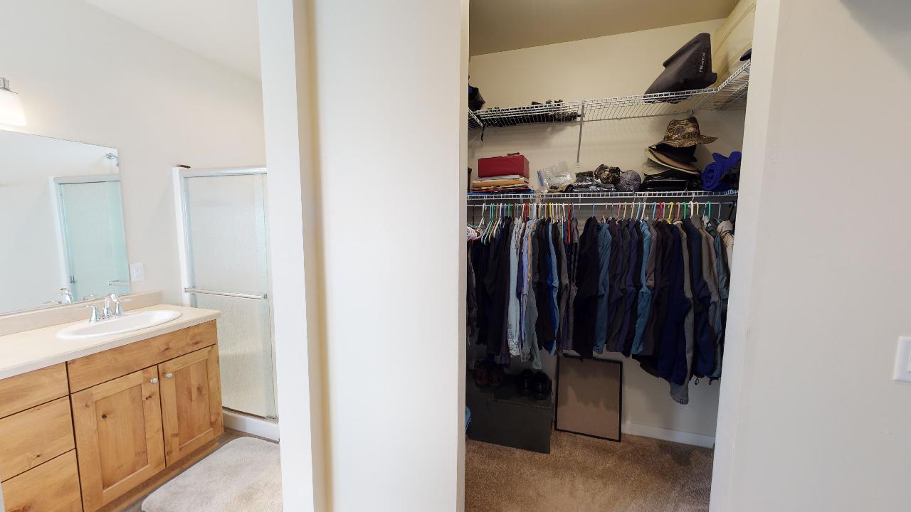 Huntington Meadows - Residential