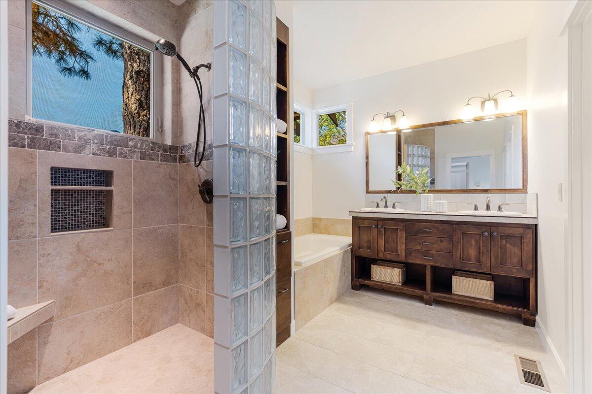 NorthWest Crossing - Residential