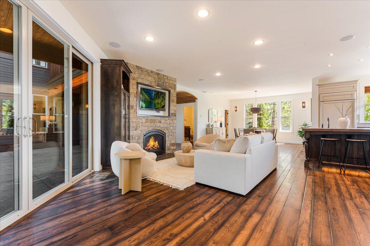 NorthWest Crossing - Residential