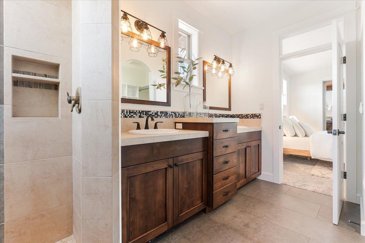 NorthWest Crossing - Residential