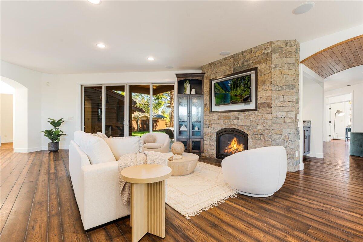 NorthWest Crossing - Residential