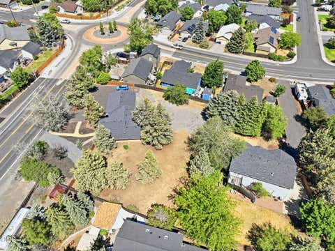 Tiny photo for 1975 NE Butler Market Road, Bend, OR 97701 (MLS # 220223326)