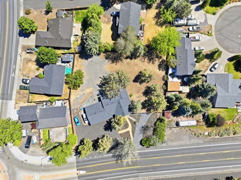 Tiny photo for 1975 NE Butler Market Road, Bend, OR 97701 (MLS # 220223326)