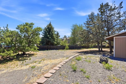 Tiny photo for 1975 NE Butler Market Road, Bend, OR 97701 (MLS # 220223326)