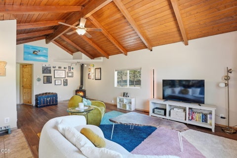 Tiny photo for 1975 NE Butler Market Road, Bend, OR 97701 (MLS # 220223326)