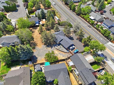 Tiny photo for 1975 NE Butler Market Road, Bend, OR 97701 (MLS # 220223326)