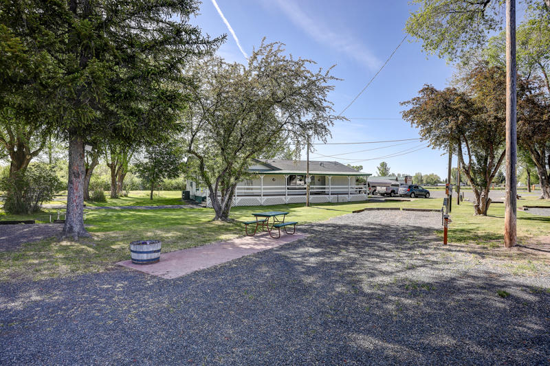 Willow Nook Acreage - Commercial Sale