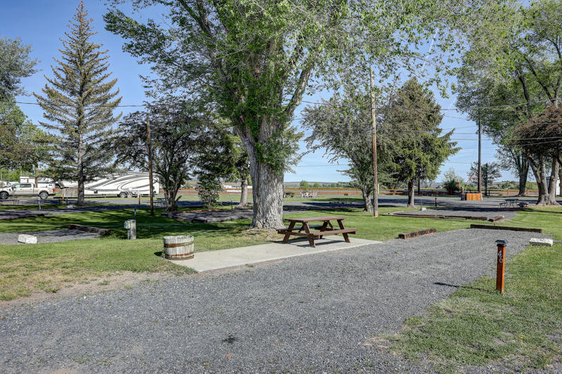 Willow Nook Acreage - Commercial Sale