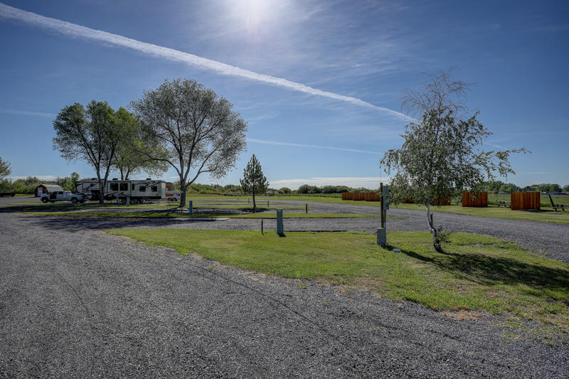 Willow Nook Acreage - Commercial Sale