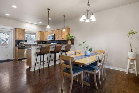 Tiny photo for 62761 Hawkview Road, Bend, OR 97701 (MLS # 220217048)