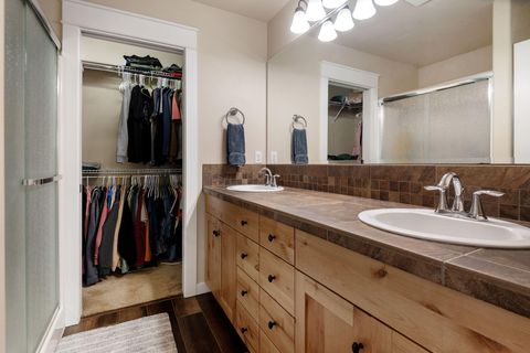 Tiny photo for 62761 Hawkview Road, Bend, OR 97701 (MLS # 220217048)