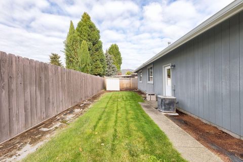 Tiny photo for 930 Schaefers Lane, Grants Pass, OR 97526 (MLS # 220211478)