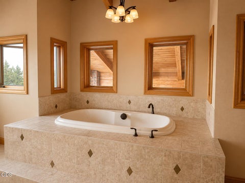 Tiny photo for 4705 NE Wittmer RD, Prineville, OR 97754 (MLS # 220223091)