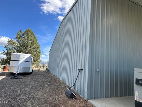 Tiny photo for 4705 NE Wittmer RD, Prineville, OR 97754 (MLS # 220223091)