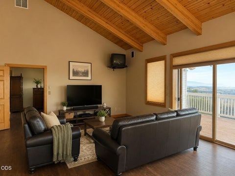 Tiny photo for 4705 NE Wittmer RD, Prineville, OR 97754 (MLS # 220223091)