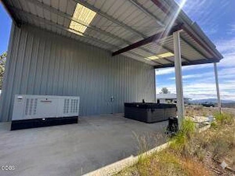 Tiny photo for 4705 NE Wittmer RD, Prineville, OR 97754 (MLS # 220223091)
