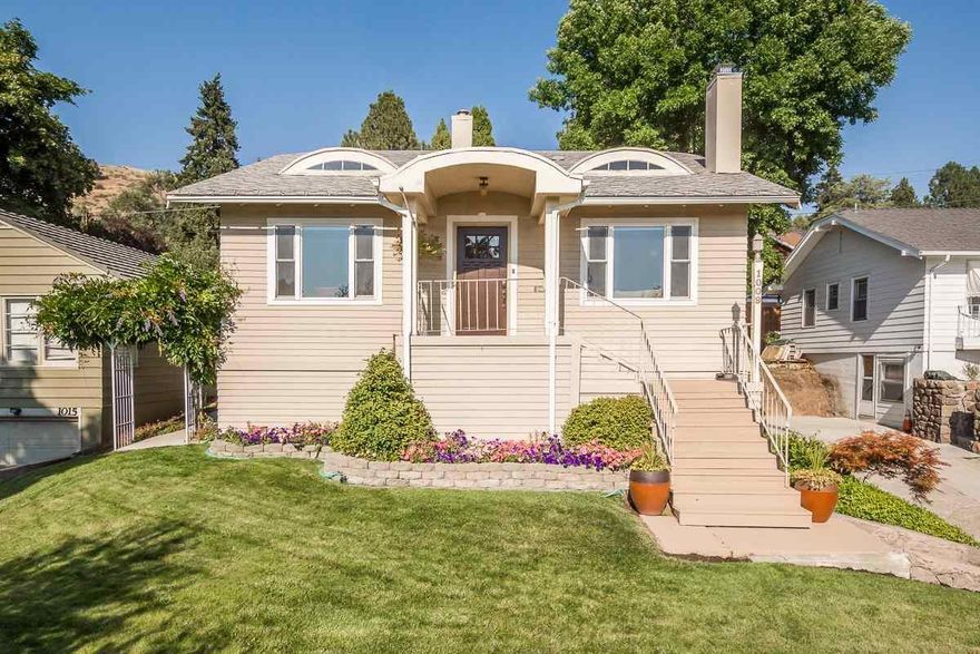 Must See This Gorgeous Home On The Terrace! Tastefully Designed With Top Of The Line Amenities, From The Red Oak Hardwood Floors To The Crown Moldings. For The Discerning Buyer, Completely Updated With Modern Features, So Elegantly Blended With The Charm Of This Home. Electrolux Icon Kitchen With Quartz Counters & Tile Floor. Master Bed & Large Bath On Main Level, Living Room With Mendota Gas Fireplace, Study/Office, Finished Basement. Beautiful Backyard With Trex Deck, Patio, Fountain & Vinyl Fencing.Top Down / Bottom Up Blinds Accompany The Updated Vinyl, Dual Paned Windows. There Is Even A Built-in Sleeping Area For The Family Dog. The Remodeled Attic Features 2 Bedrooms & The Basement Has A Large Den, Full Bath, & 2 More Bedrooms. At The End Of The Day, Relax In The Victoria Albert Volcanic Lime Soaking Tub! The Main Level Features The Master Bedroom, A Study, And Access To The Private Backyard. A Composite Deck Leads Way To A Grass Yard With A Beautiful Running Fountain & A Large