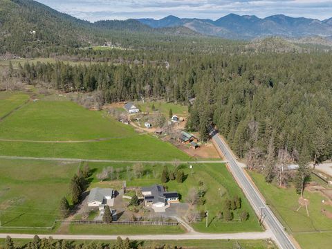 Tiny photo for 15902 Water Gap Road, Williams, OR 97544 (MLS # 220217607)