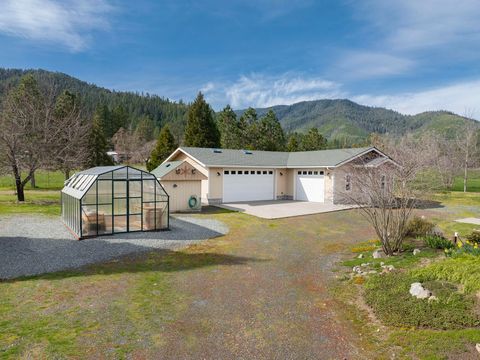 Tiny photo for 15902 Water Gap Road, Williams, OR 97544 (MLS # 220217607)
