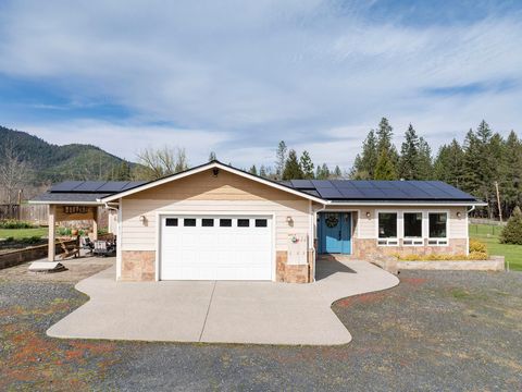 Tiny photo for 15902 Water Gap Road, Williams, OR 97544 (MLS # 220217607)