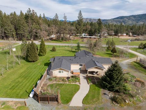 Tiny photo for 15902 Water Gap Road, Williams, OR 97544 (MLS # 220217607)