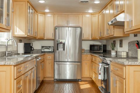 Tiny photo for 15902 Water Gap Road, Williams, OR 97544 (MLS # 220217607)