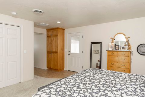 Tiny photo for 15902 Water Gap Road, Williams, OR 97544 (MLS # 220217607)