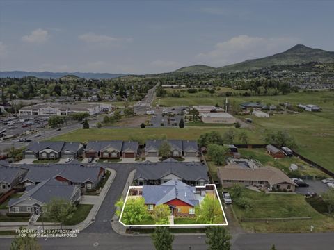 Tiny photo for 3633 Harbrooke Road, Medford, OR 97504 (MLS # 220219772)