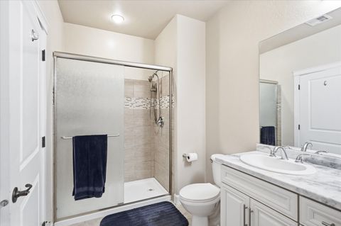 Tiny photo for 3633 Harbrooke Road, Medford, OR 97504 (MLS # 220219772)