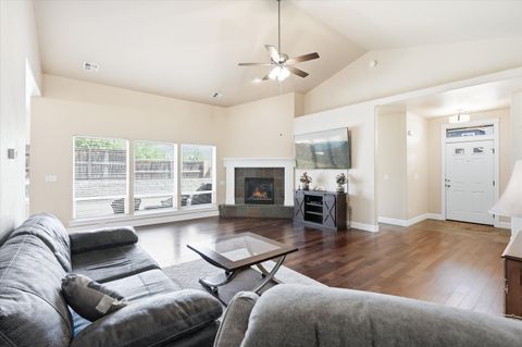 Tiny photo for 3633 Harbrooke Road, Medford, OR 97504 (MLS # 220219772)