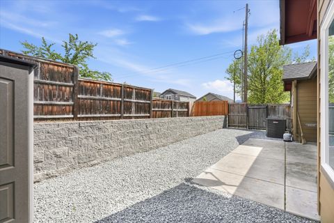 Tiny photo for 3633 Harbrooke Road, Medford, OR 97504 (MLS # 220219772)