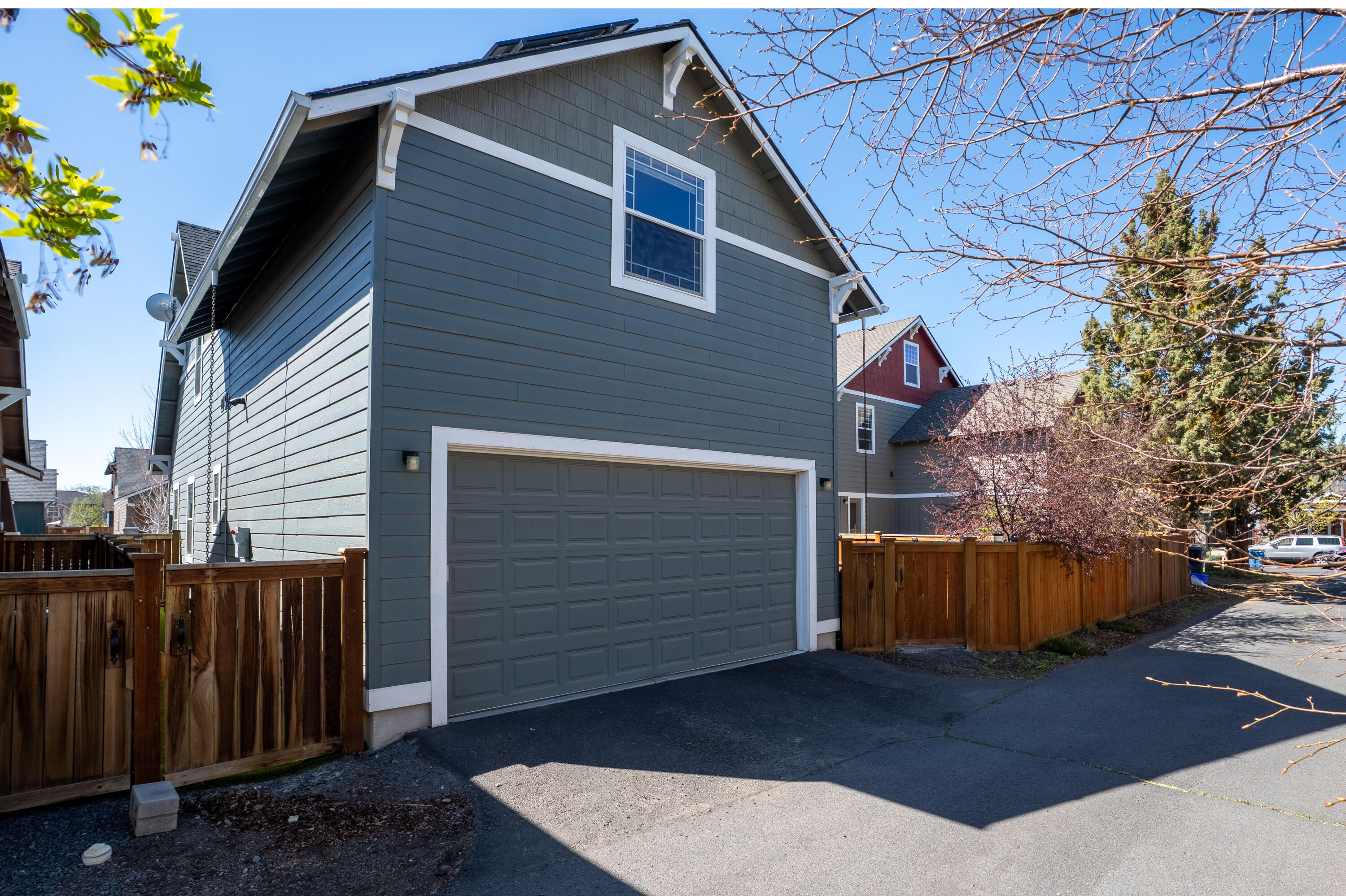 Oakview - Residential