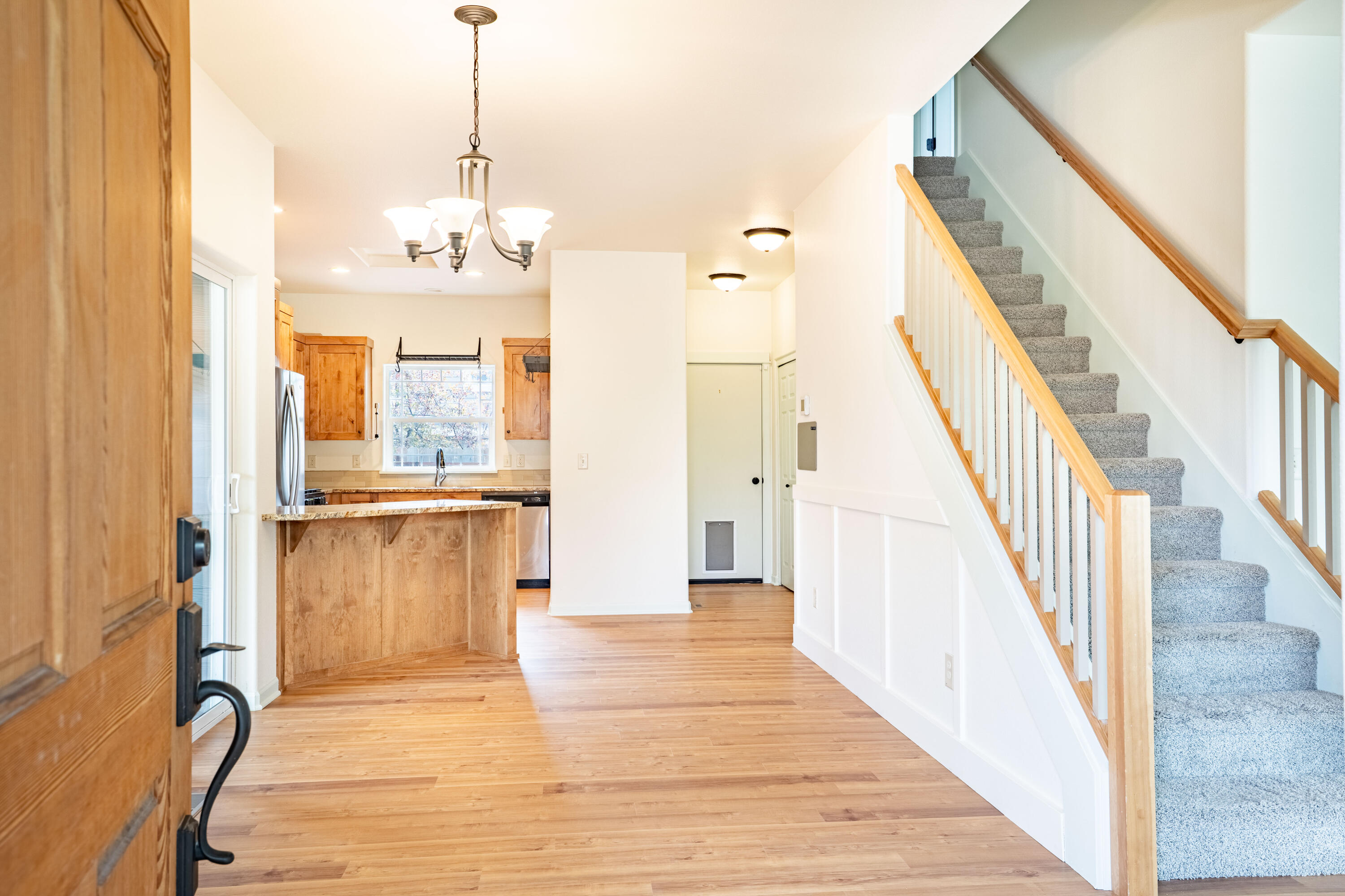 2724 NE Black Oak Place