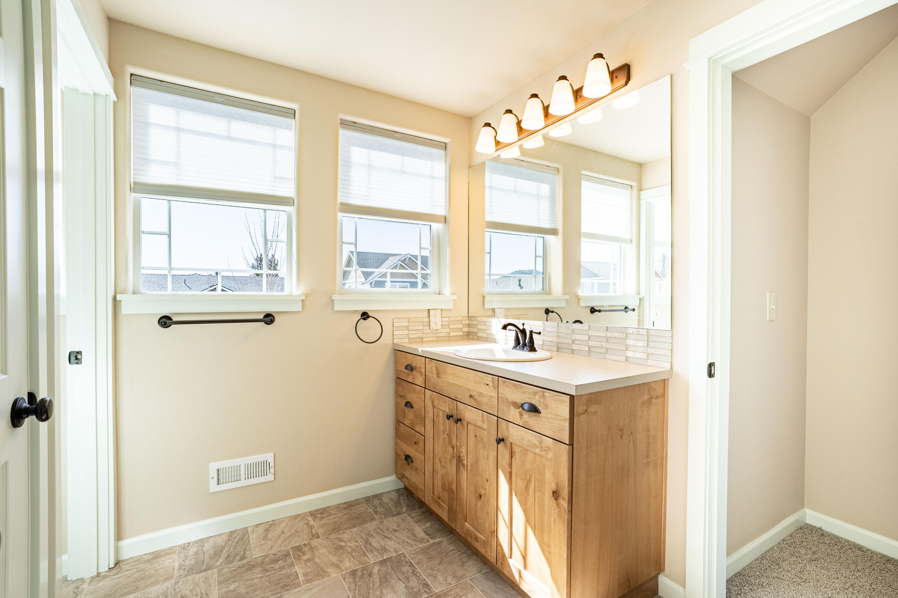 Oakview - Residential