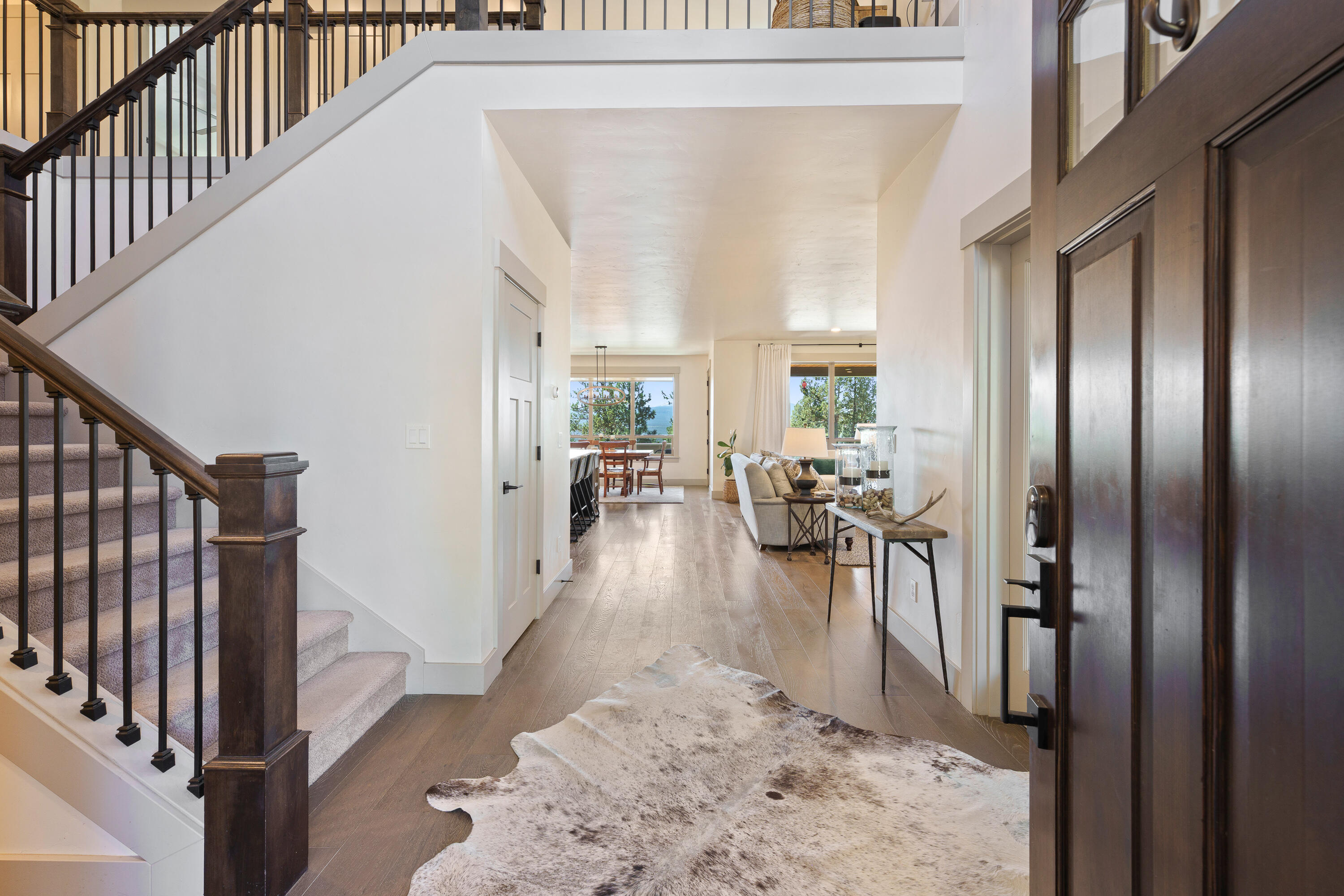 2005 NW Glassow Drive