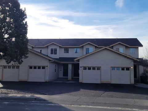 1065 NE Purcell Boulevard Bend OR 97701