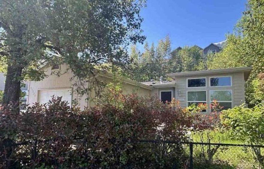 This Manufactured single family home build in 1999 offering3 bedrooms and 2 bathrooms with approximately 1600 square feet of living space on a 0.13 acre lot. The foreclosure deed has been recorded, allowing for shorter closing timelines. There are no inspection or financing contingencies on this cash only purchase. No Buyer Premium on this property. It is a criminal offense to trespass on this property. The seller has closing representation in this transaction. The buyer has the right to select their own title/closing company, or may use the Seller title company. The buyer is responsible for all closing costs in this transaction. In the event the buyer chooses their own title/closing company, the buyer will be responsible for additional costs for coordinating the closing that are completed by the seller title company. Closing is not contingent upon the status of the mobile home title. The purchaser may be responsible to de-title the mobile home after purchase.