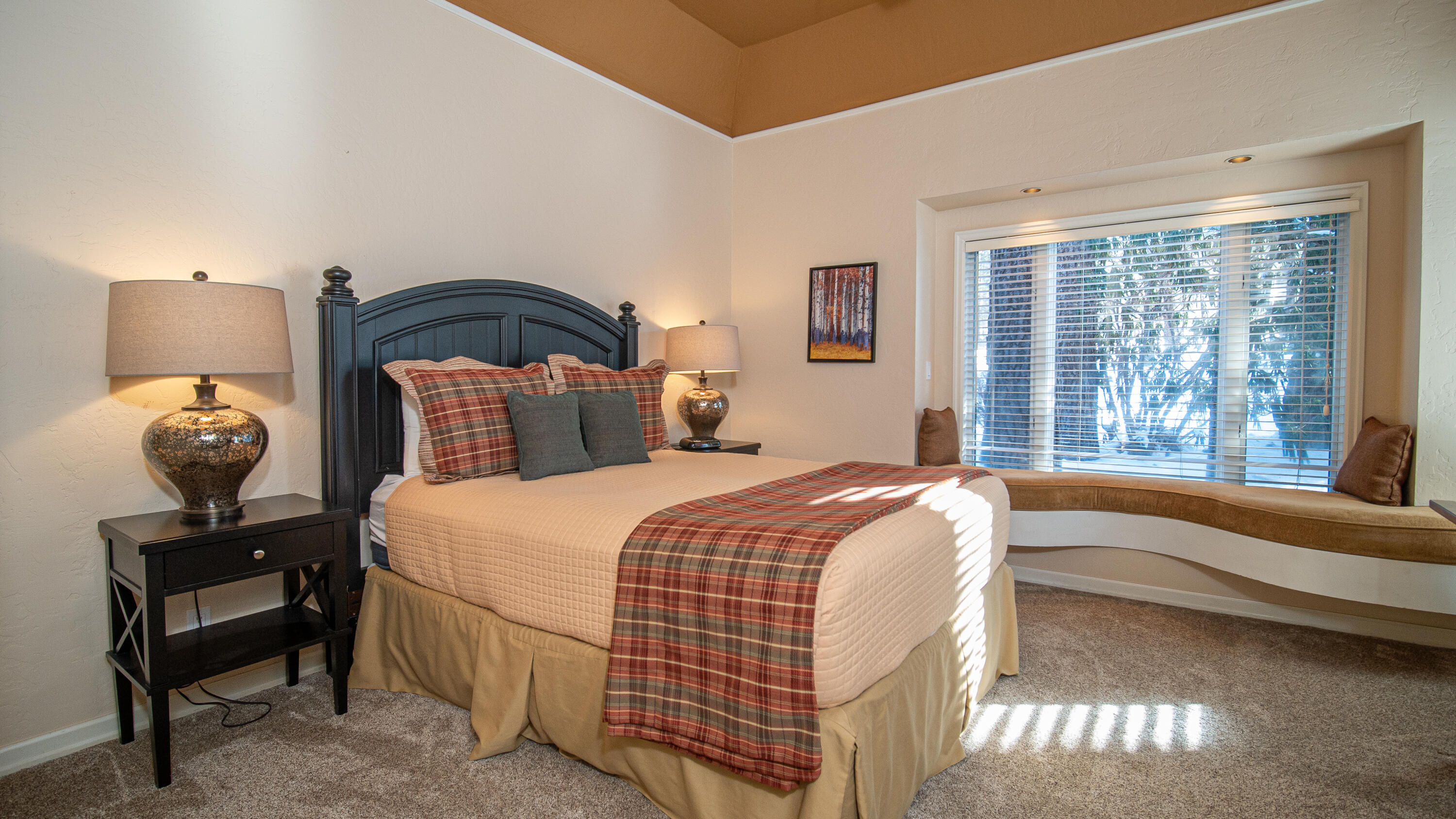 StoneTH - Residential